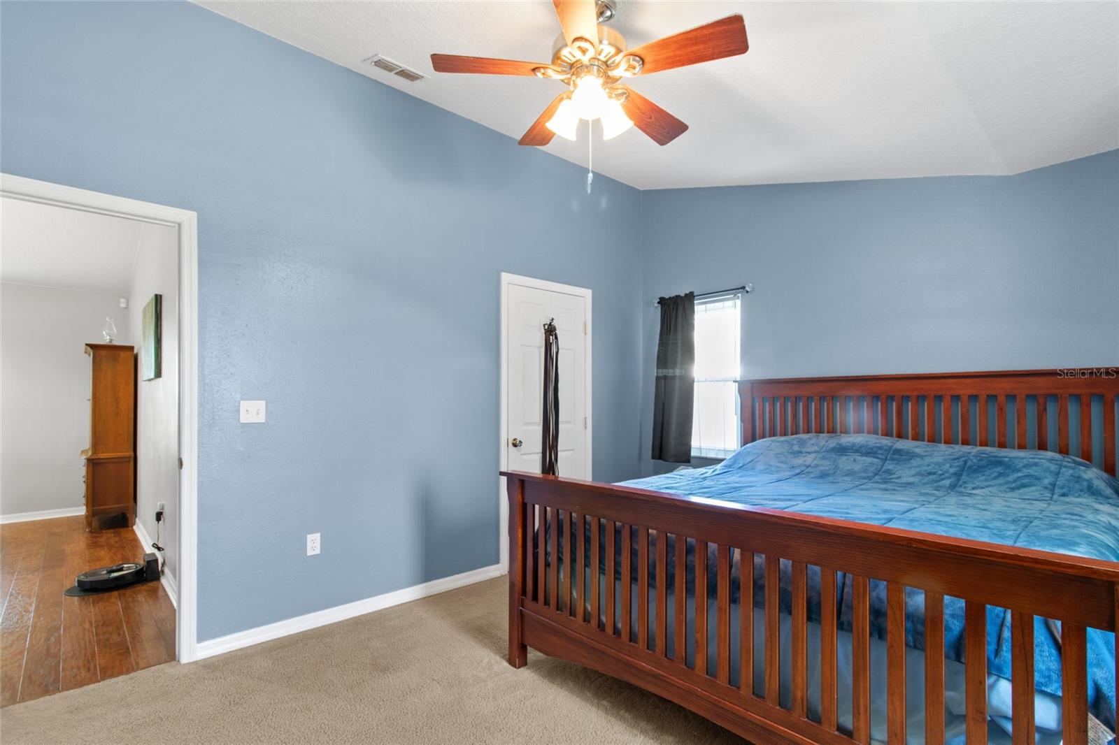 5864 LOMA VISTA DR W