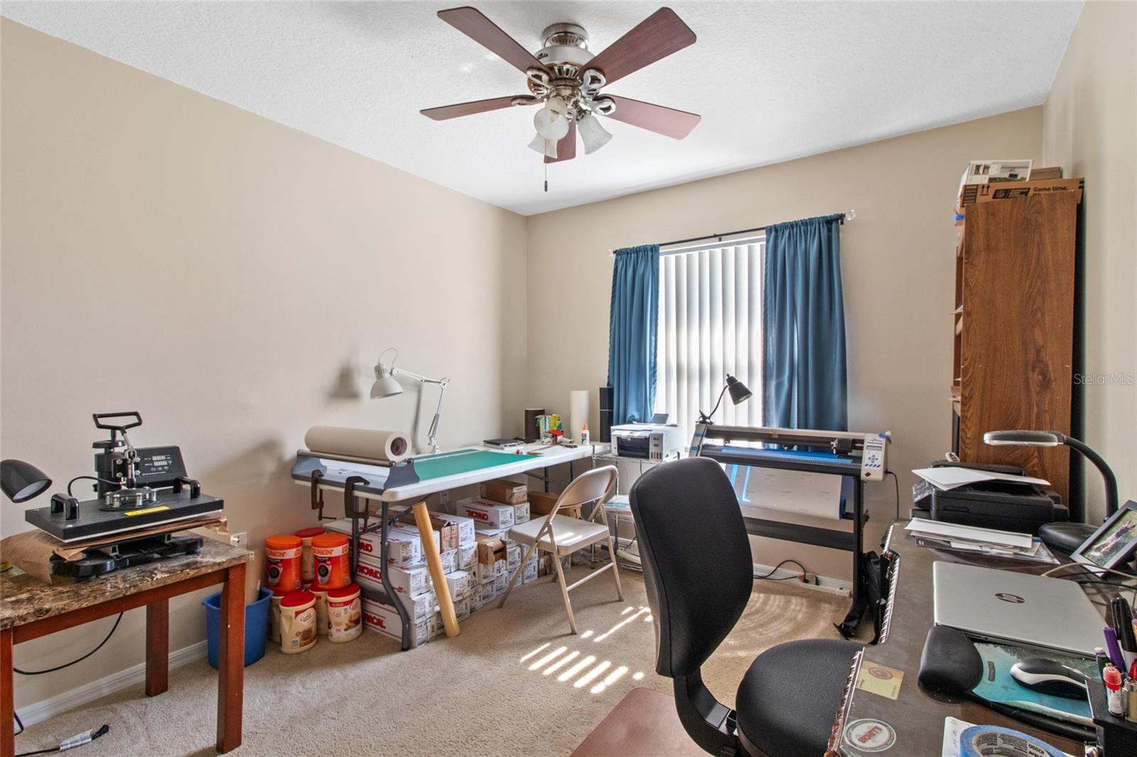 5864 LOMA VISTA DR W