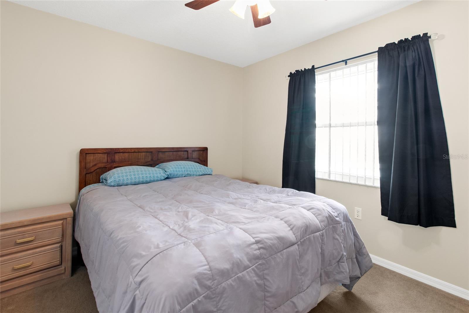 5864 LOMA VISTA DR W