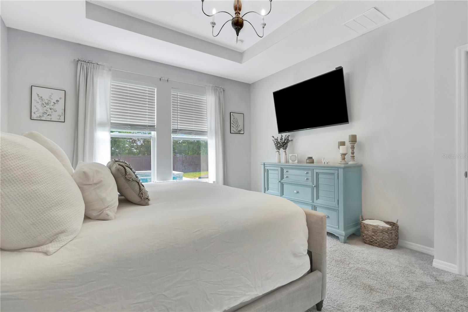 485 HALTER DR