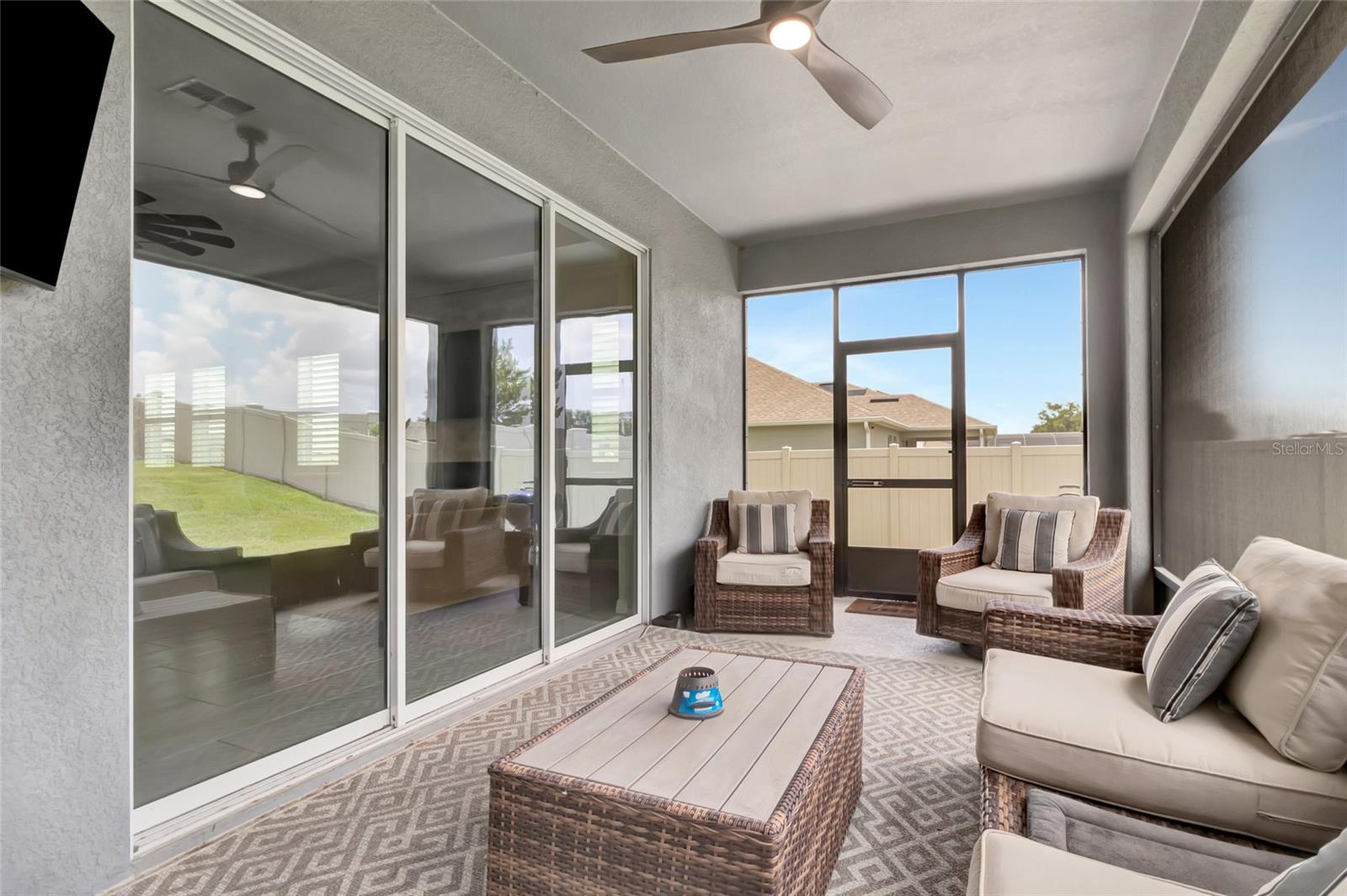 17938 HITHER HILLS CIR