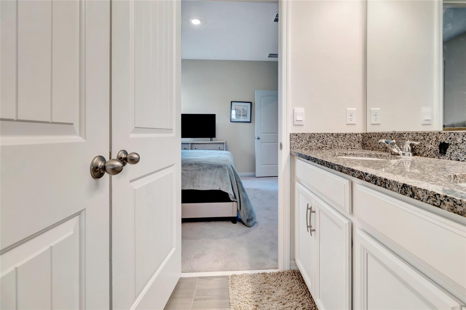 17938 HITHER HILLS CIR
