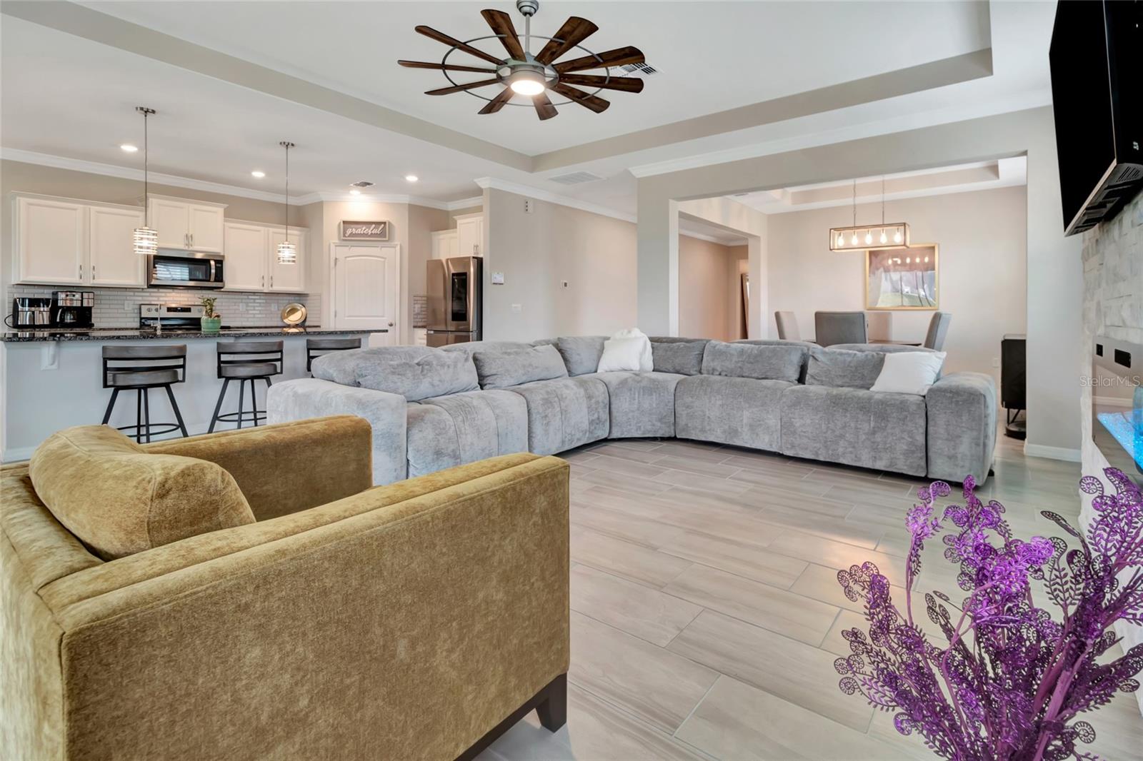 17938 HITHER HILLS CIR