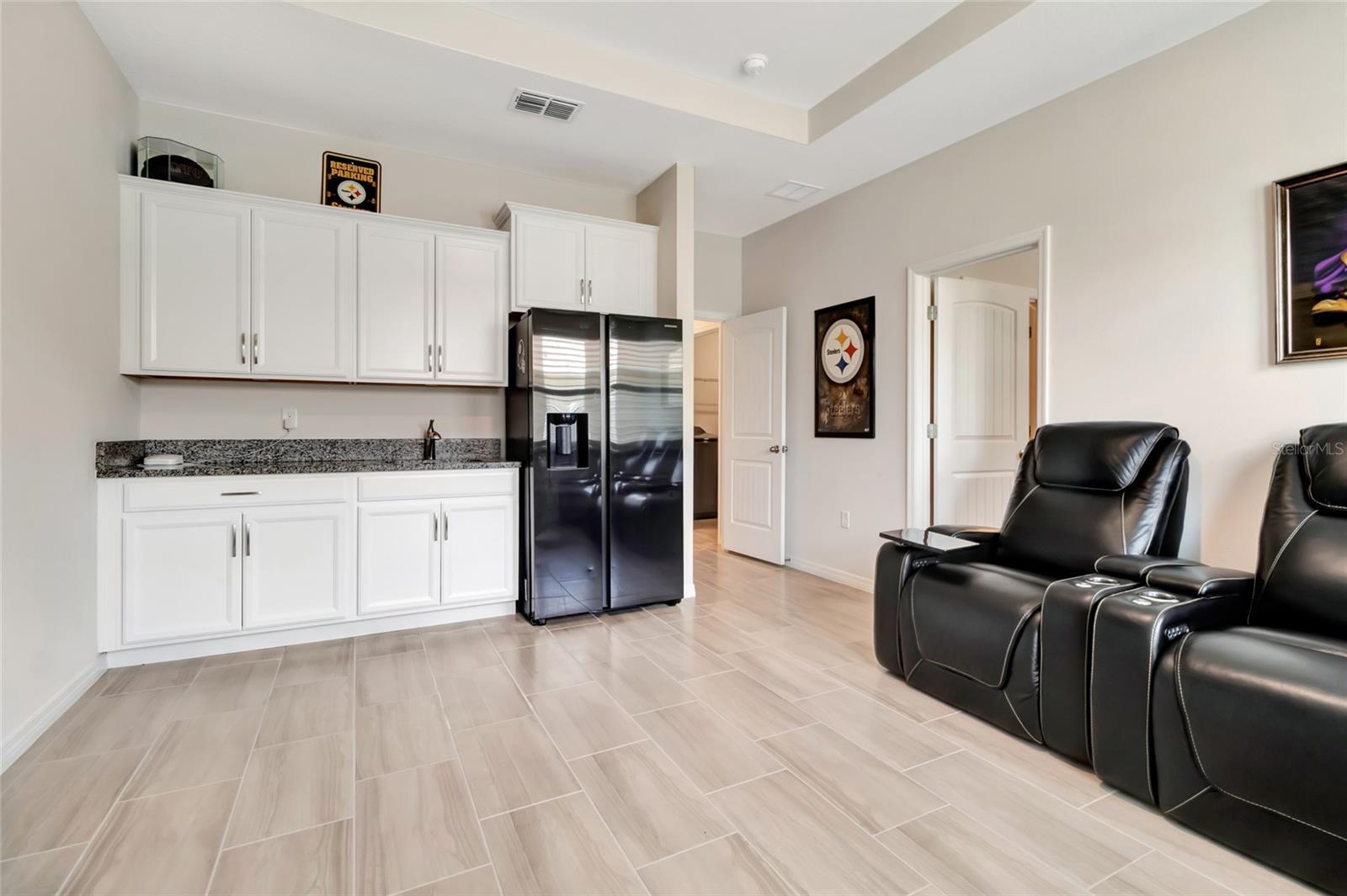 17938 HITHER HILLS CIR