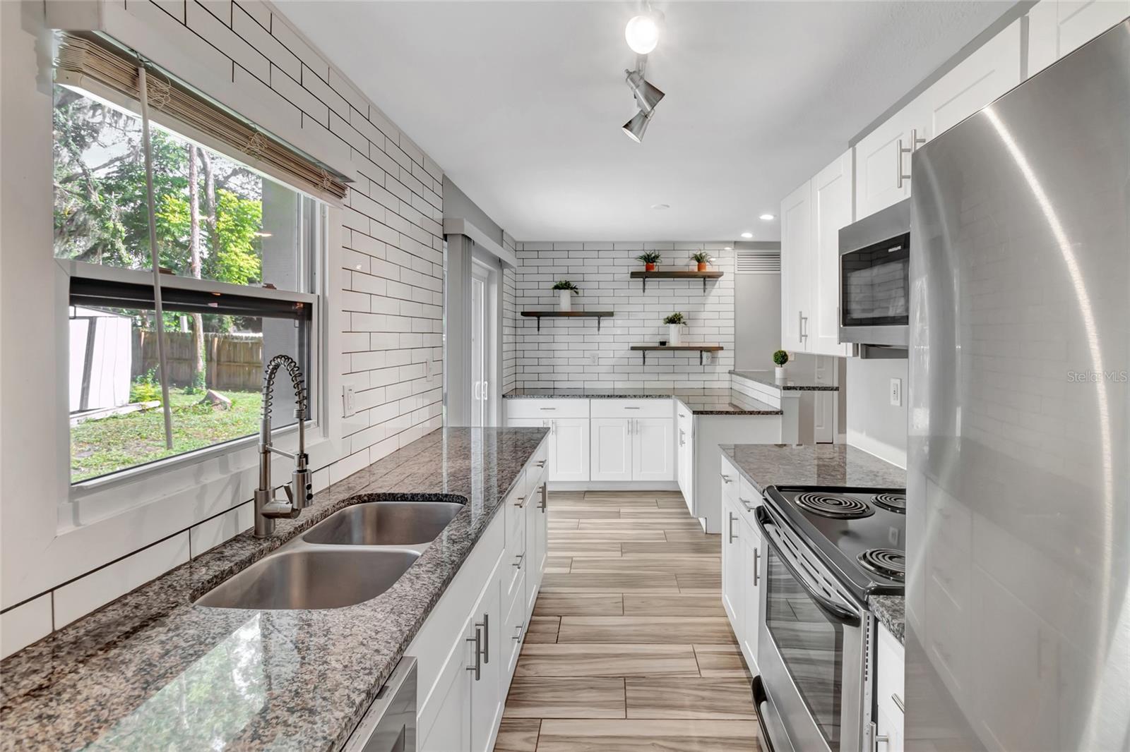 711 PENNSYLVANIA AVE