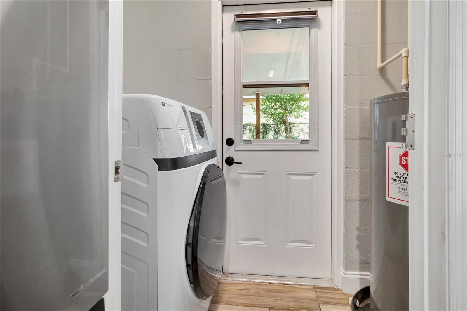 711 PENNSYLVANIA AVE