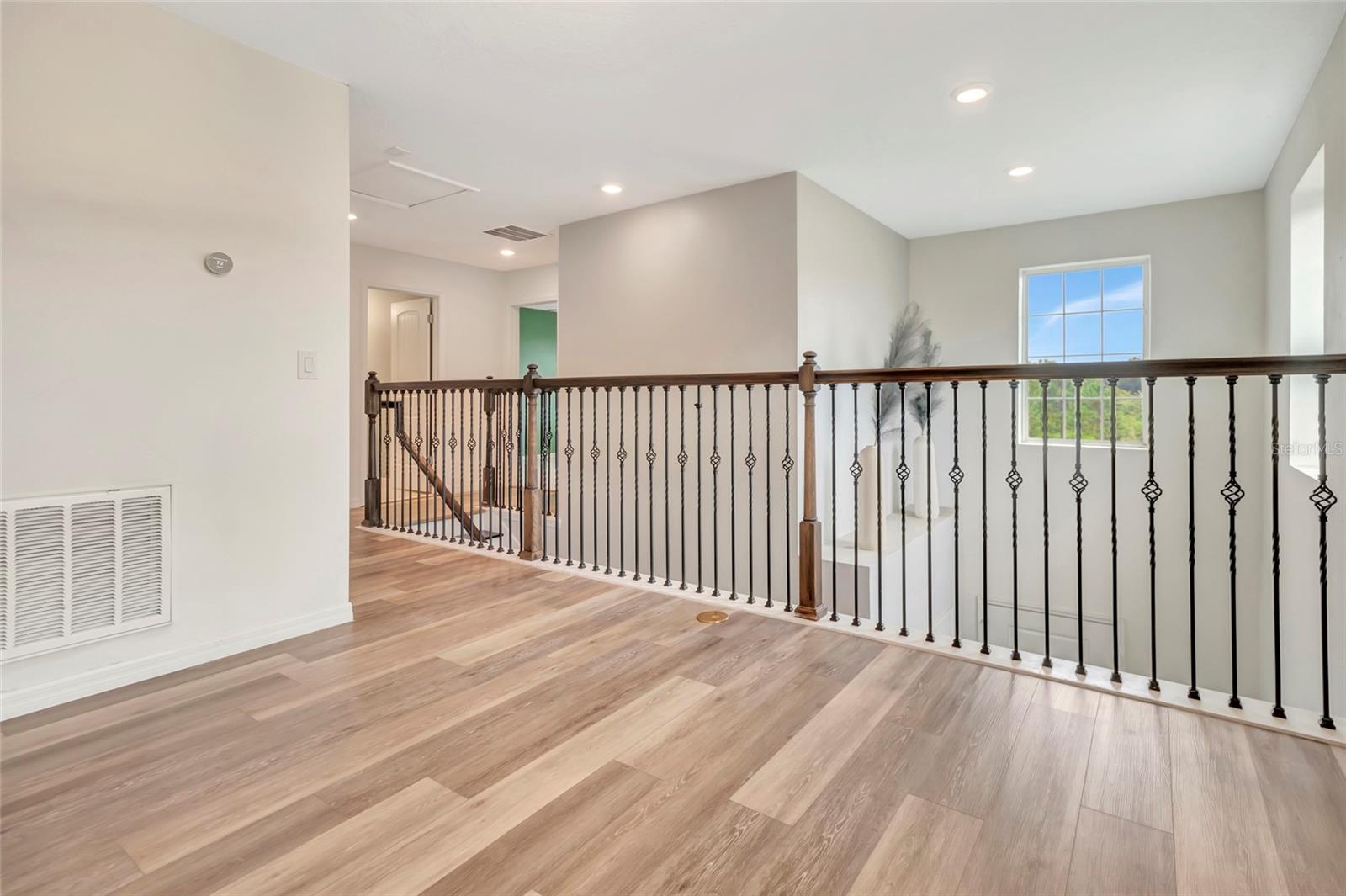 1143 BOBCAT CHASE BLVD