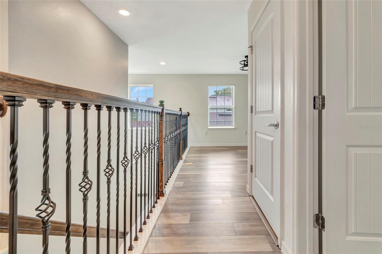 1143 BOBCAT CHASE BLVD