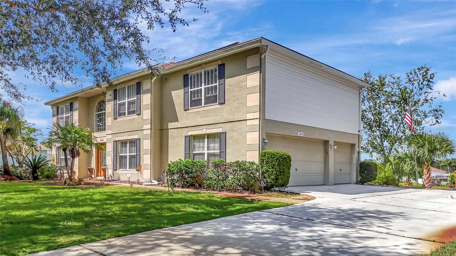 16434 MEREDREW LN