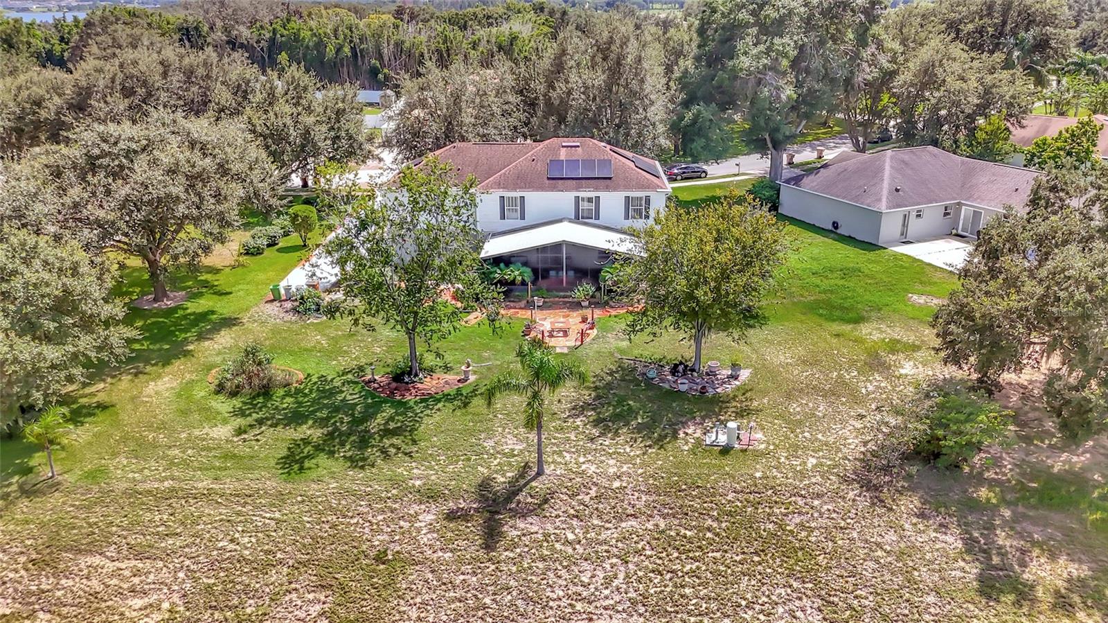 16434 MEREDREW LN