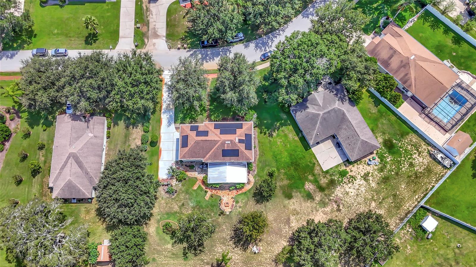 16434 MEREDREW LN