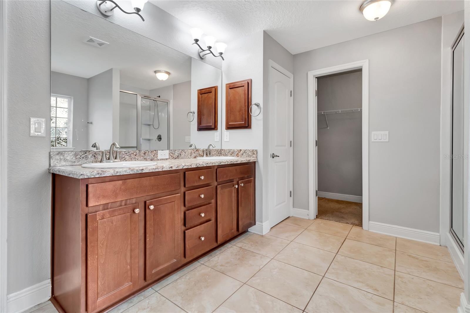 2301 ANGEL FISH LOOP