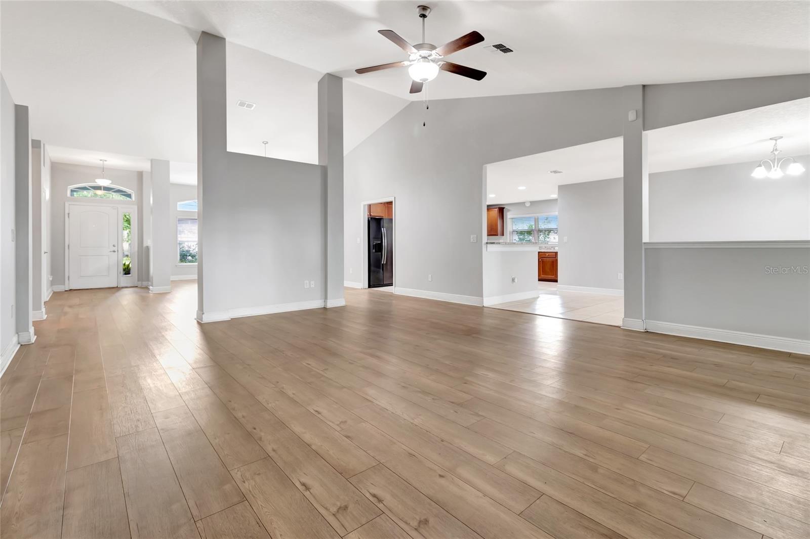 2301 ANGEL FISH LOOP