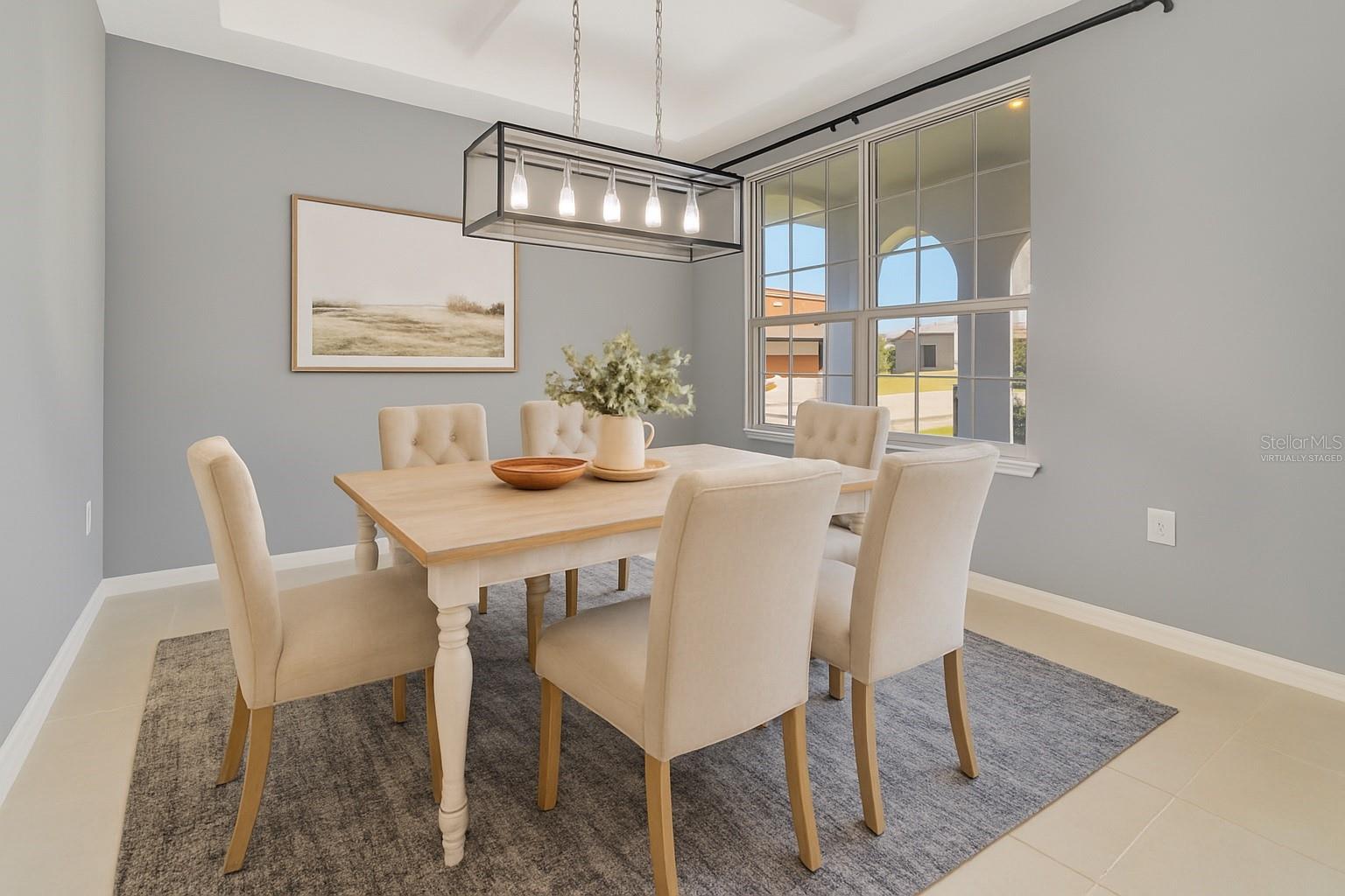 1077 FOUNTAIN COIN LOOP