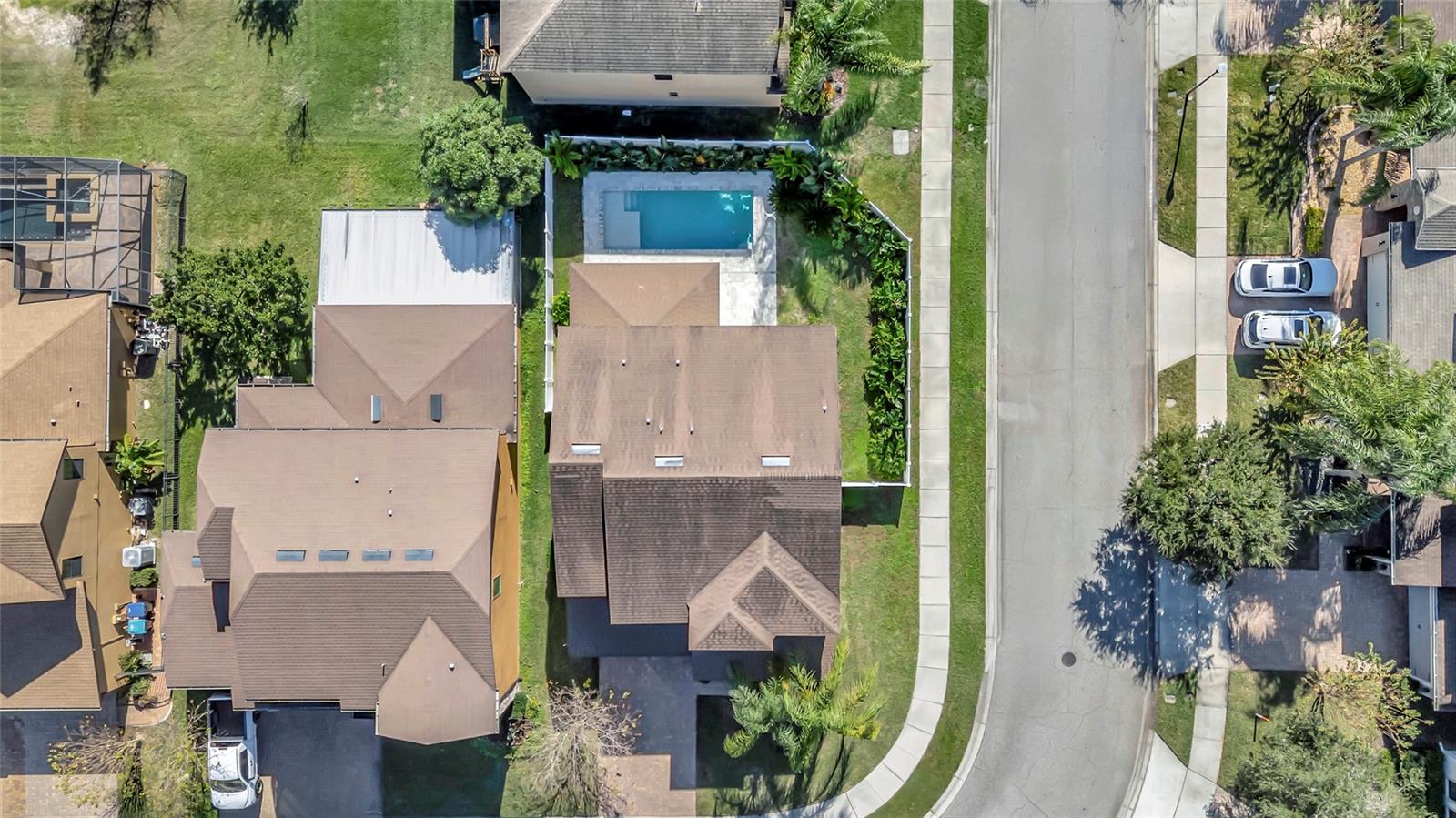 1077 FOUNTAIN COIN LOOP