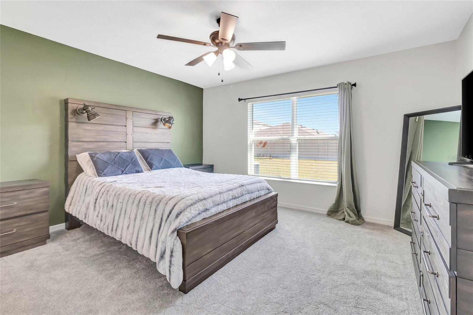 232 SUMMERLIN LOOP