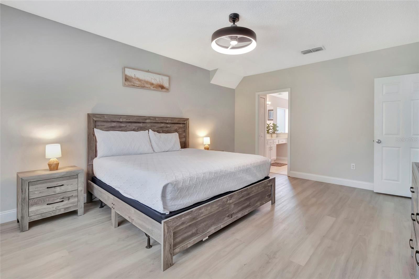 4703 GOLDEN BEACH CT