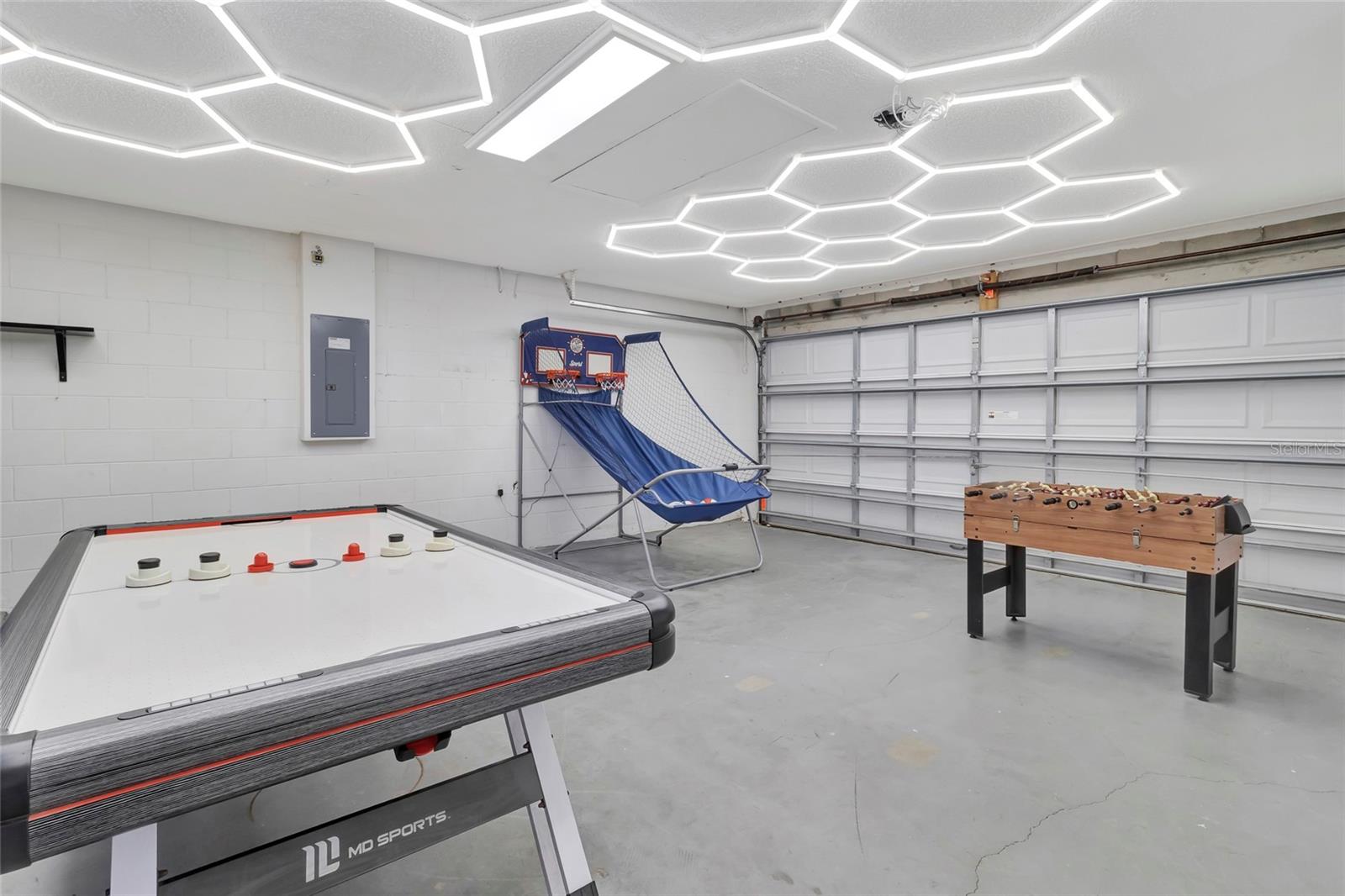 4703 GOLDEN BEACH CT