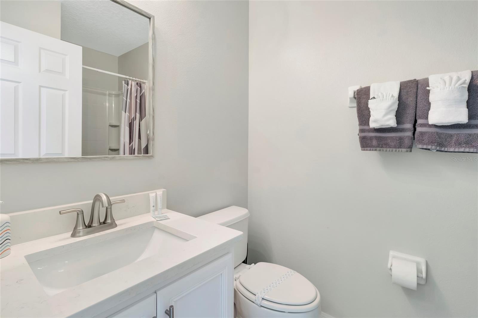 4703 GOLDEN BEACH CT