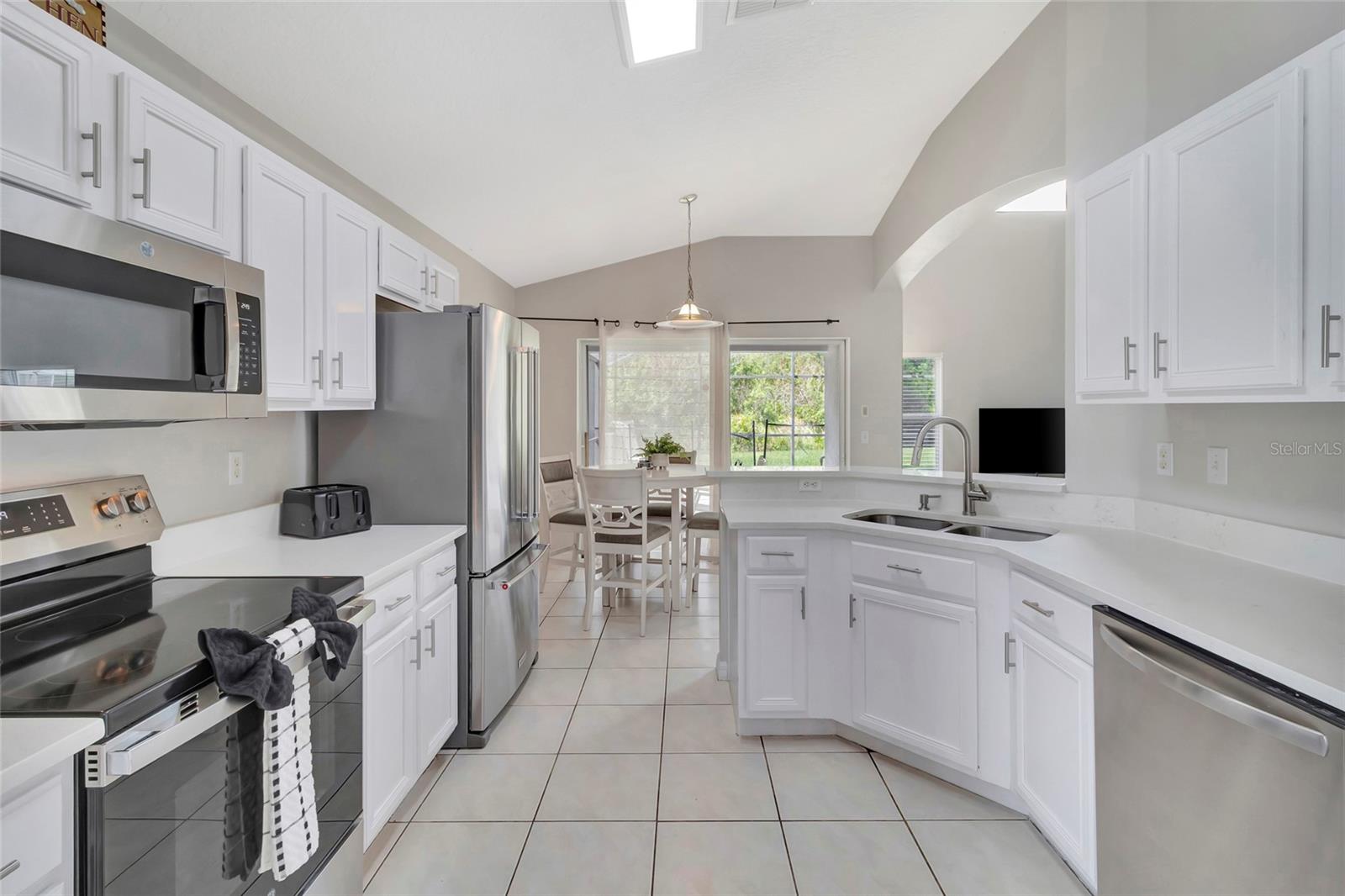 4703 GOLDEN BEACH CT