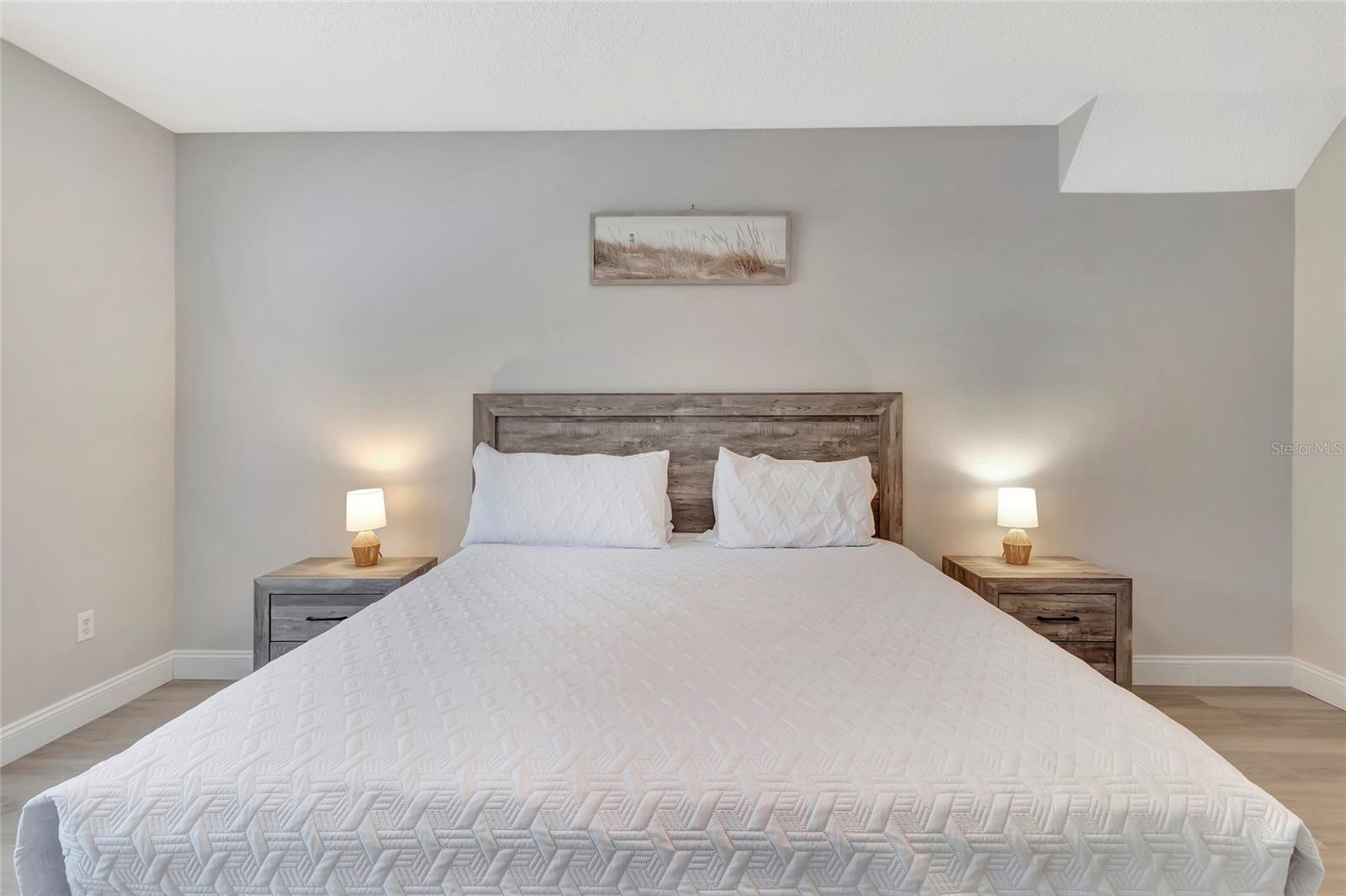 4703 GOLDEN BEACH CT