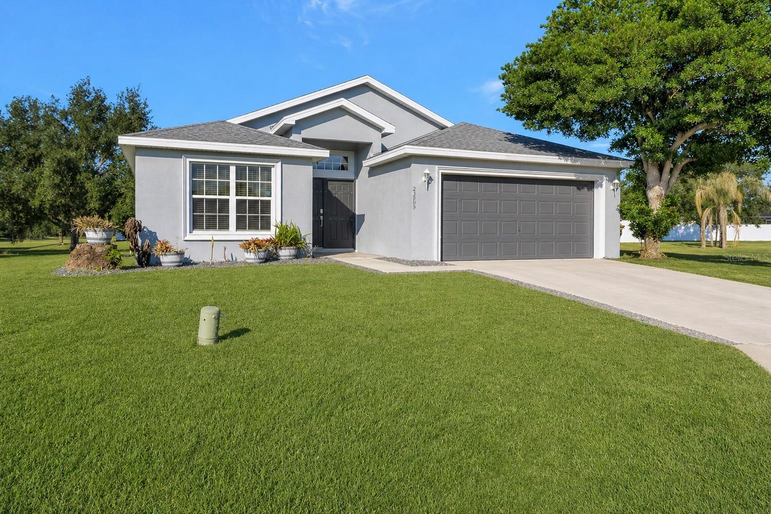 23905 NARROWLEAF CT