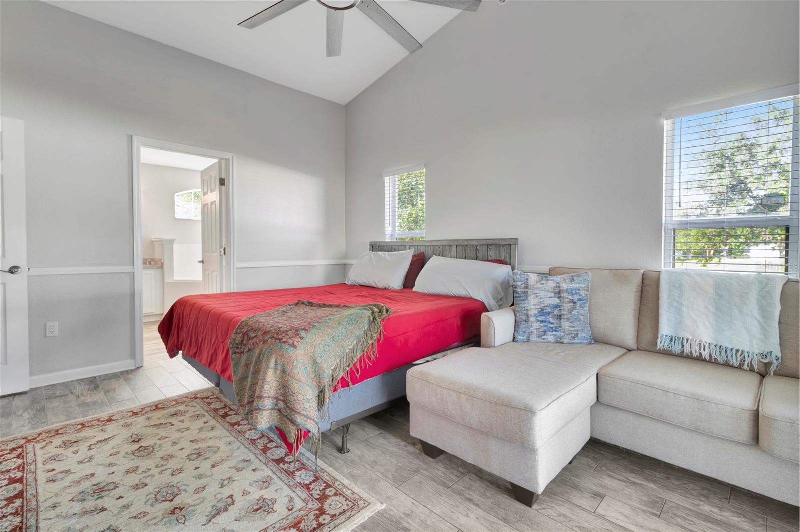23905 NARROWLEAF CT