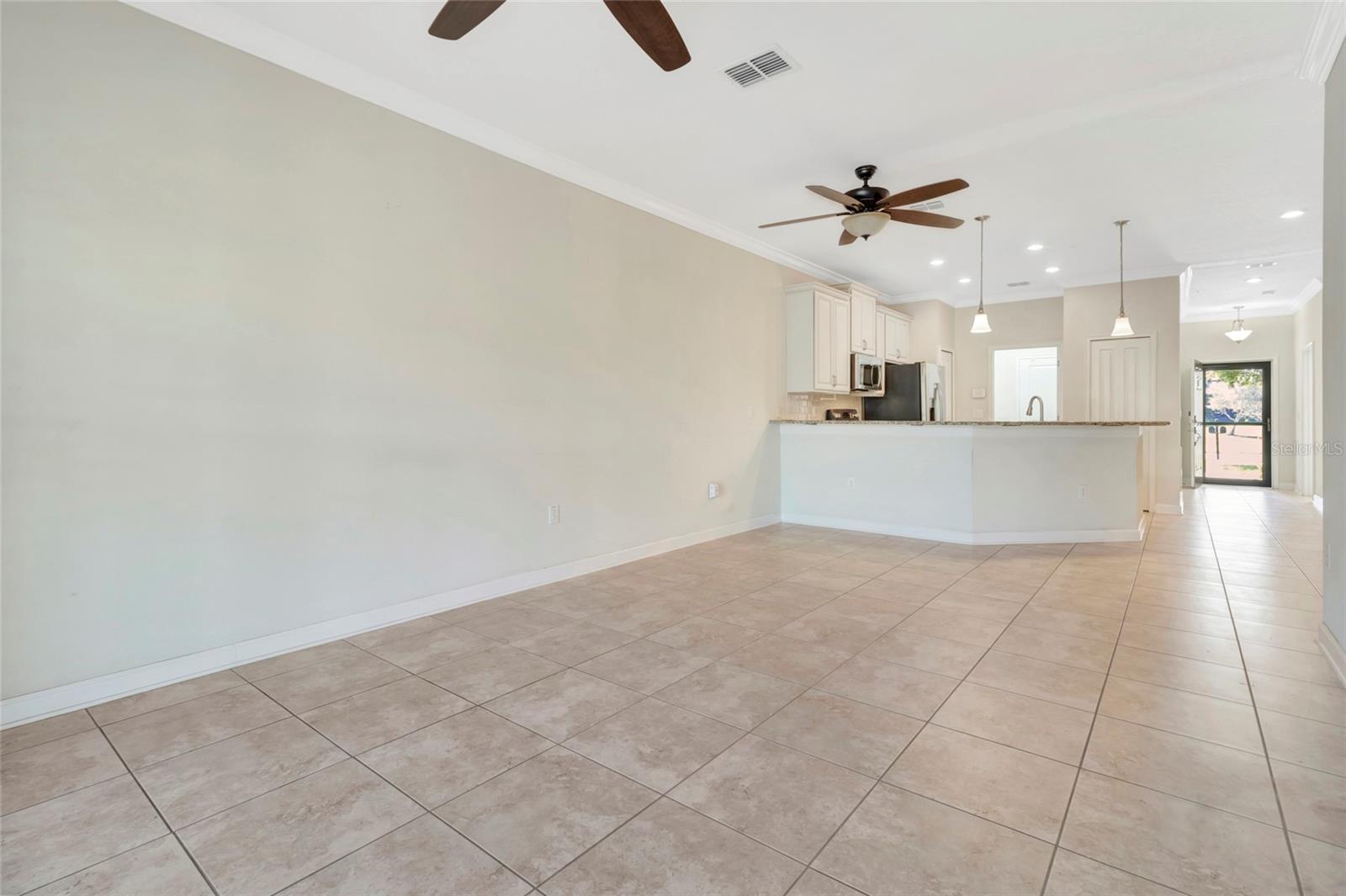 3626 SOLANA CIR #B