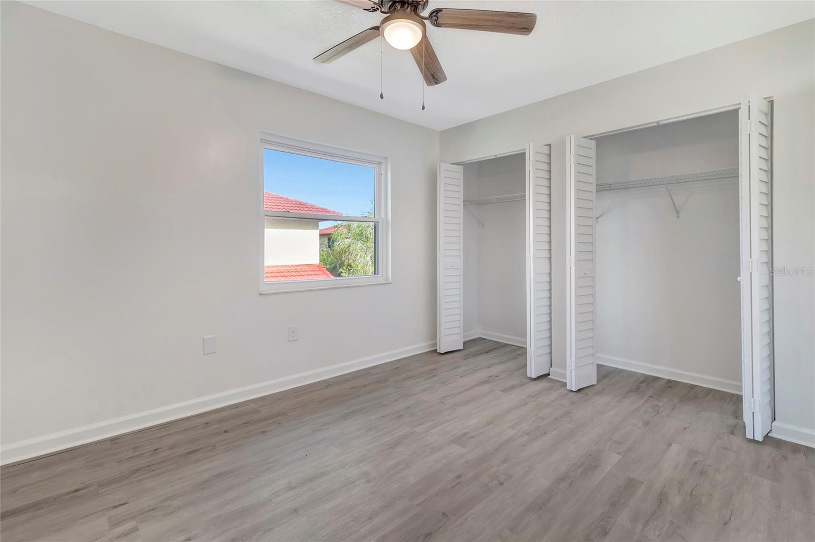 501 HUNTER CIR