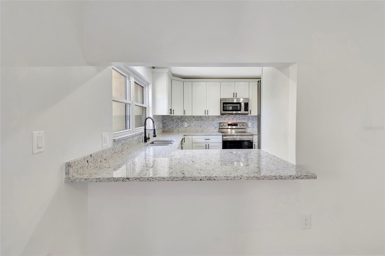 501 HUNTER CIR