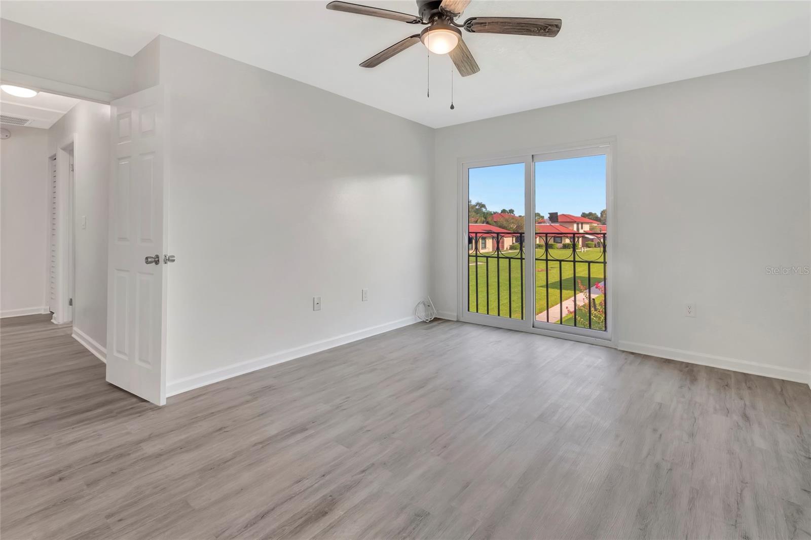 501 HUNTER CIR