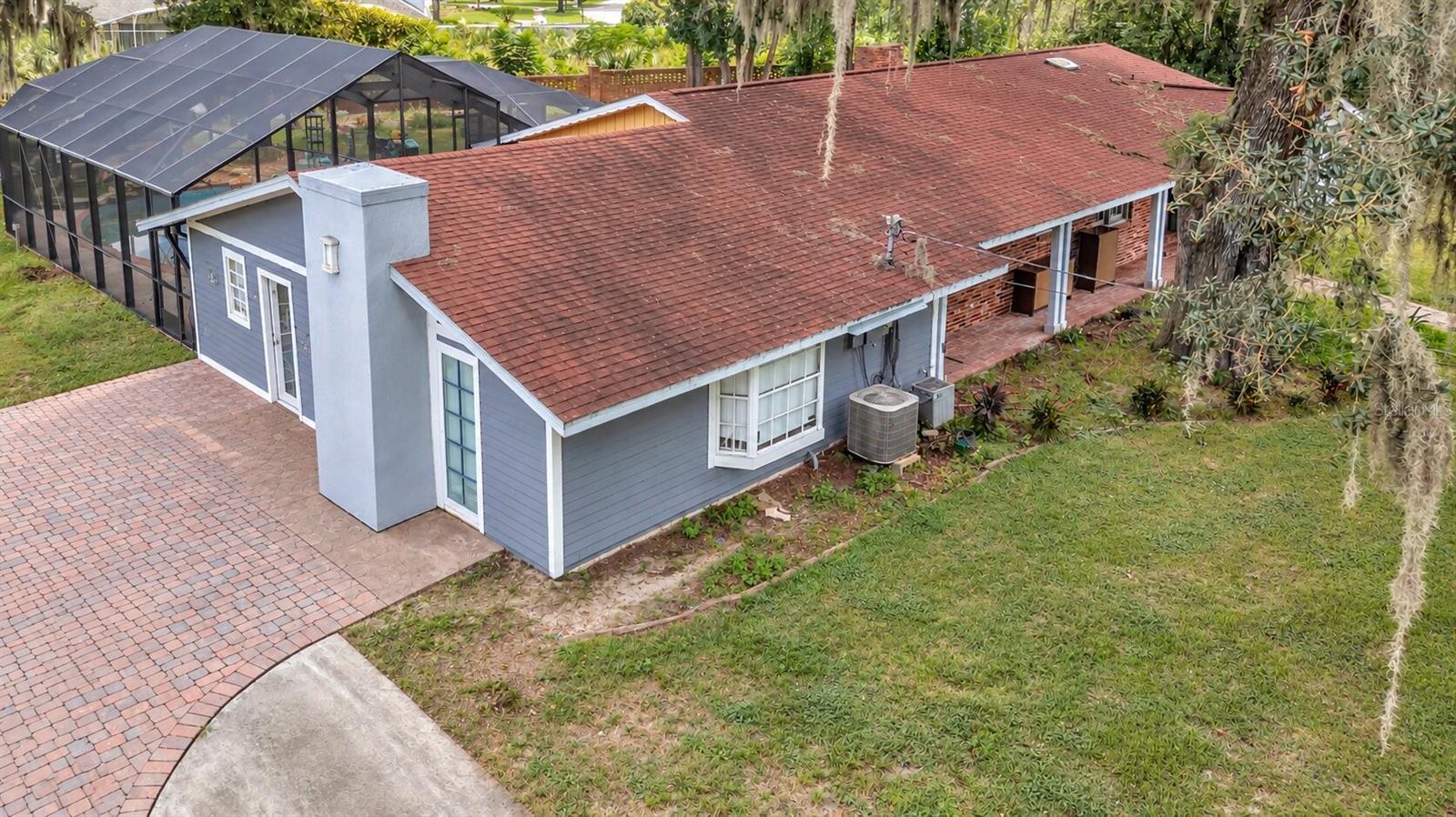 1351 MARKHAM WOODS RD
