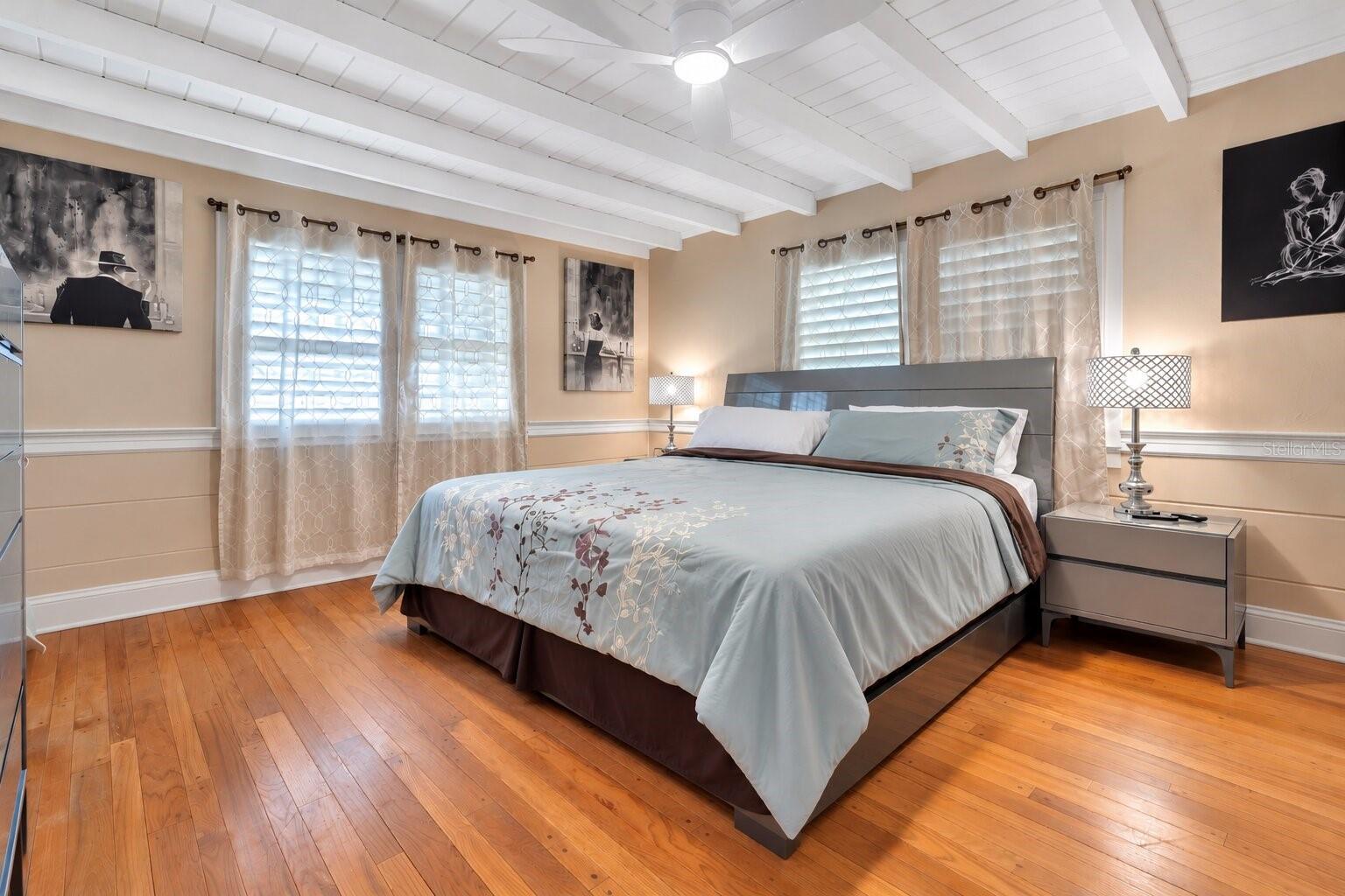 1351 MARKHAM WOODS RD