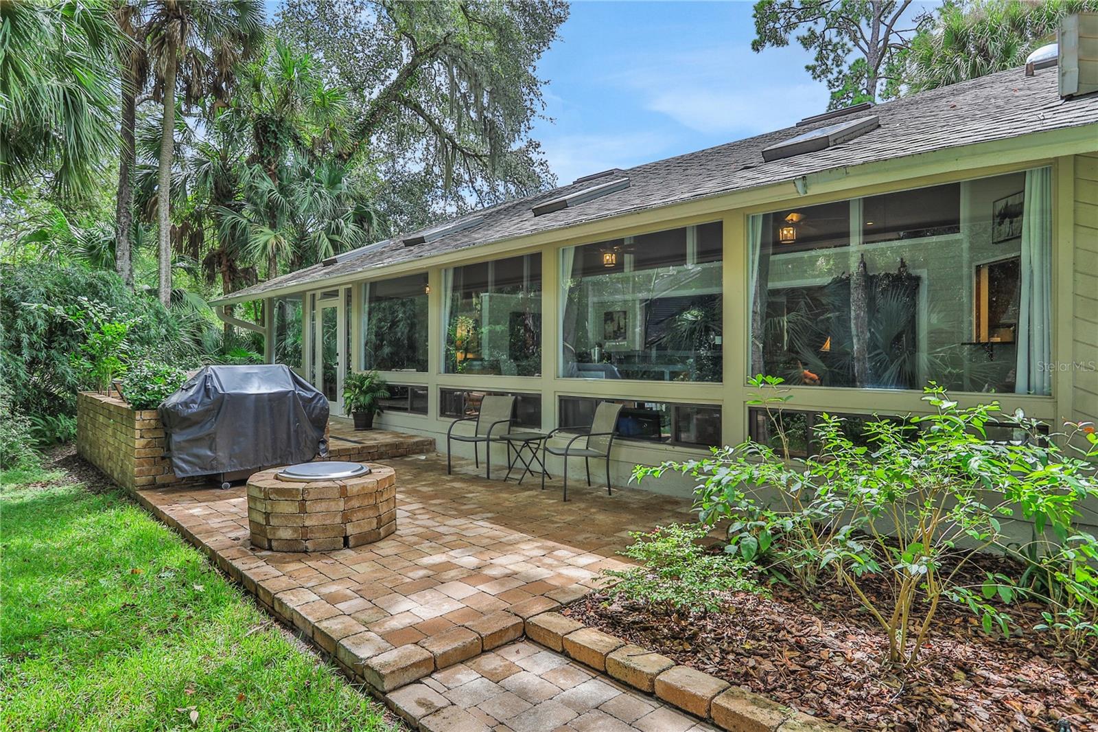 700 BEAR SHADOW CT