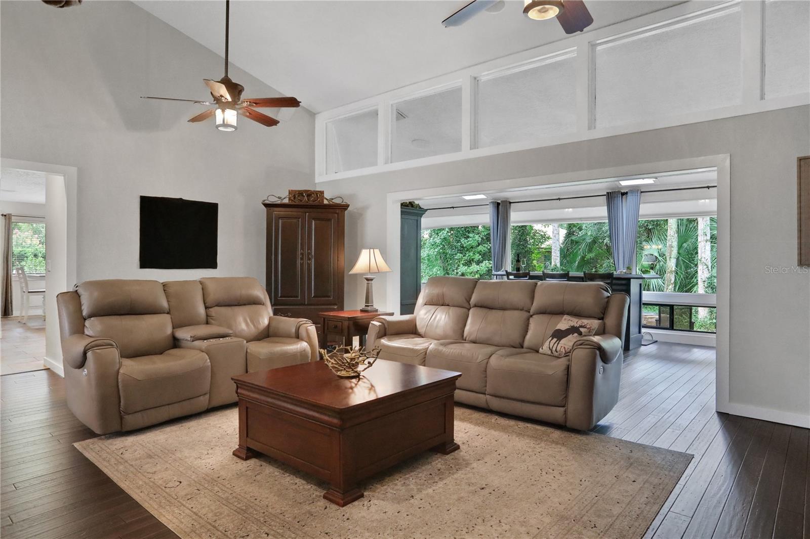 700 BEAR SHADOW CT
