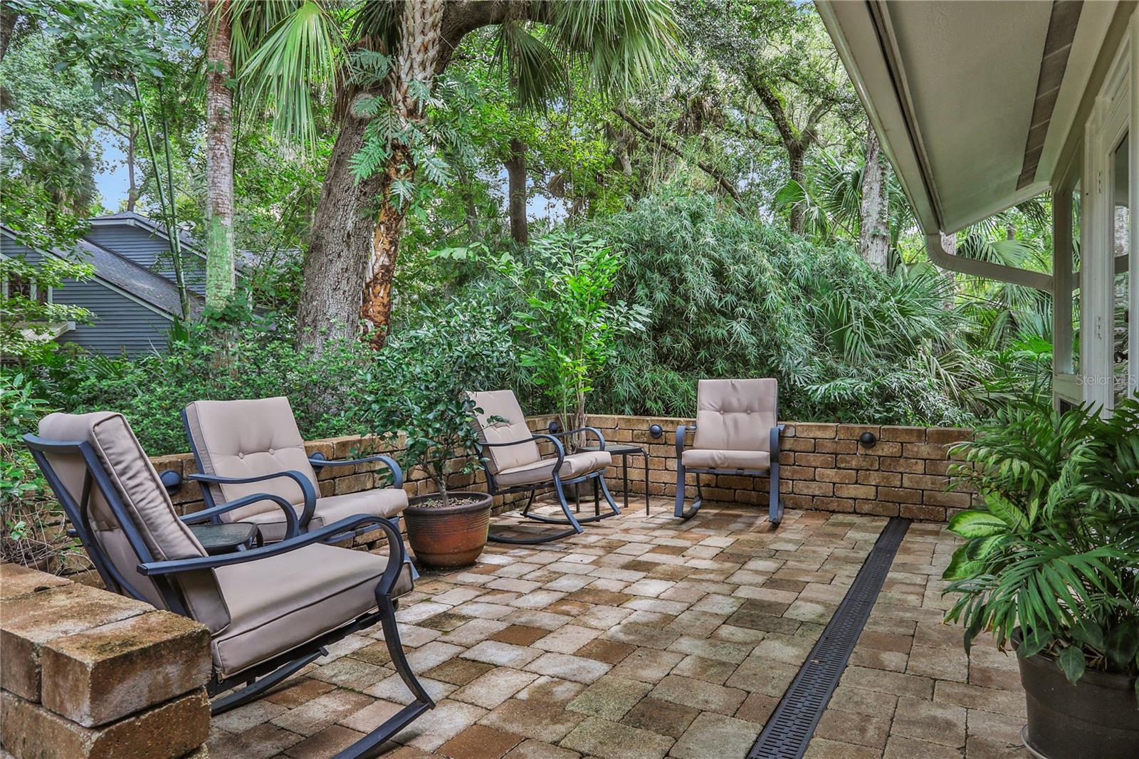 700 BEAR SHADOW CT