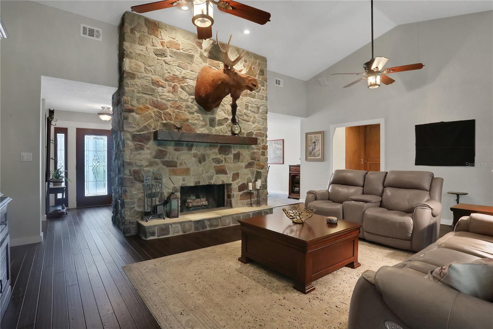 700 BEAR SHADOW CT