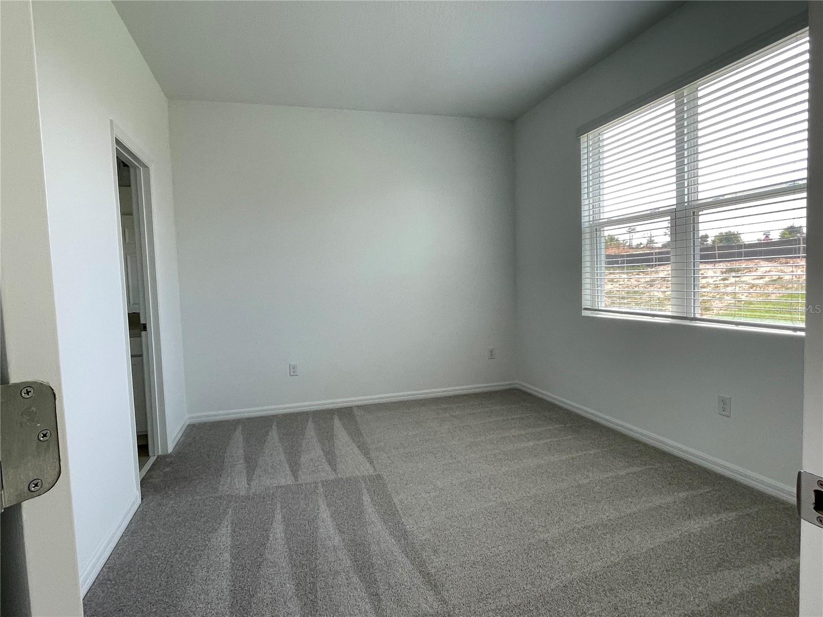 6977 BROAD WING LOOP