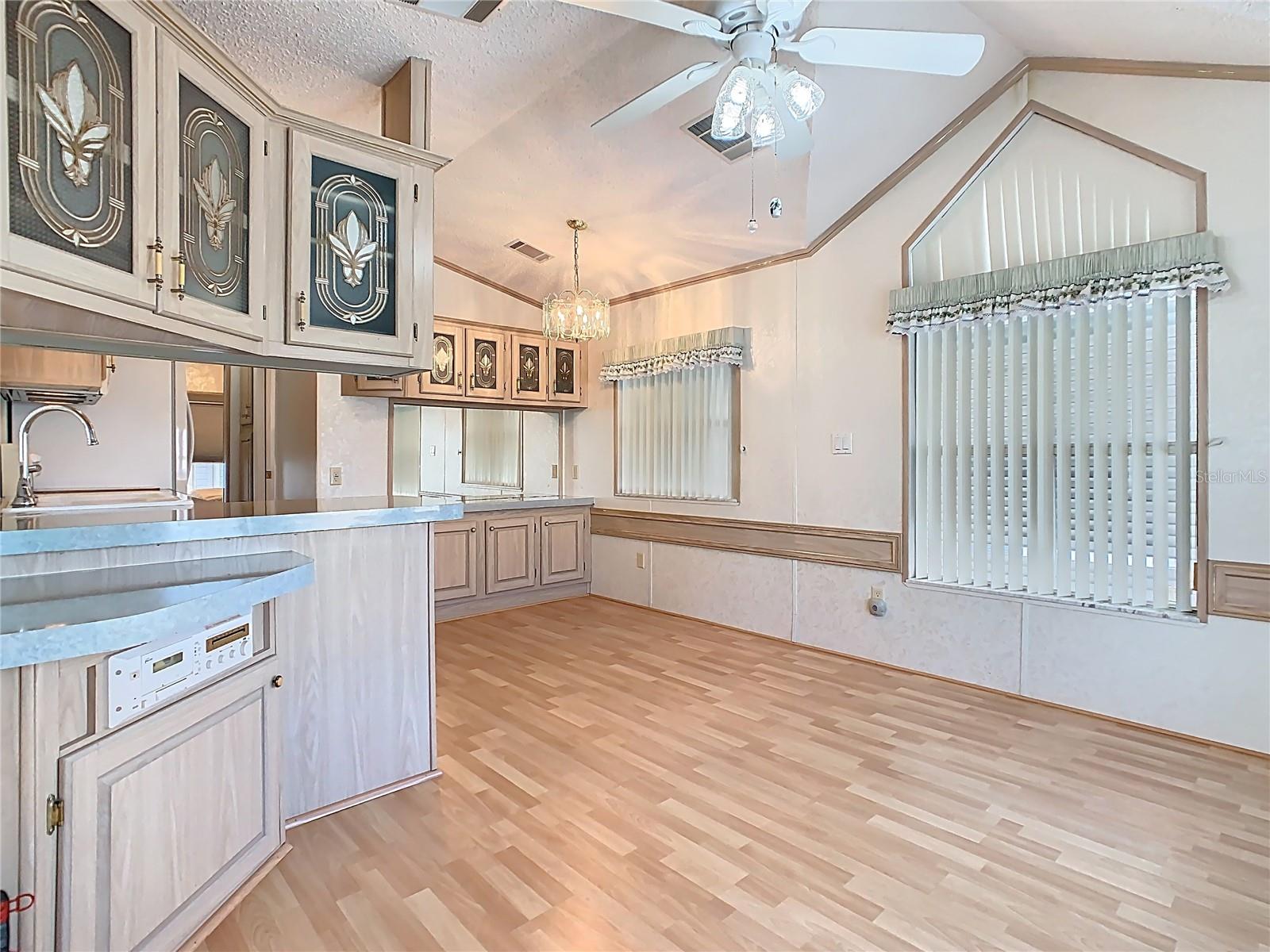 9000 US HWY 192 #733