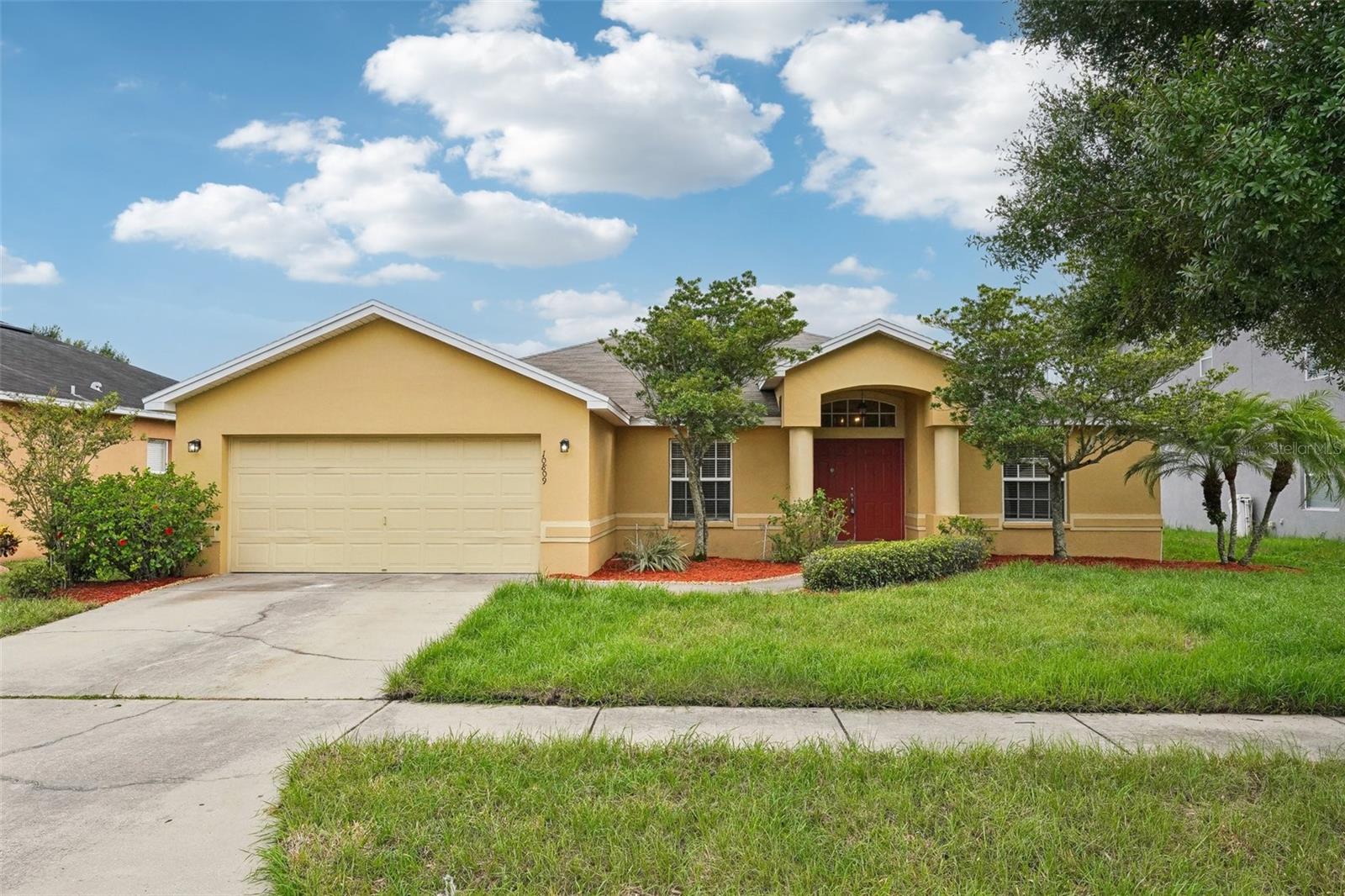 10809 CARLOWAY HILLS DR