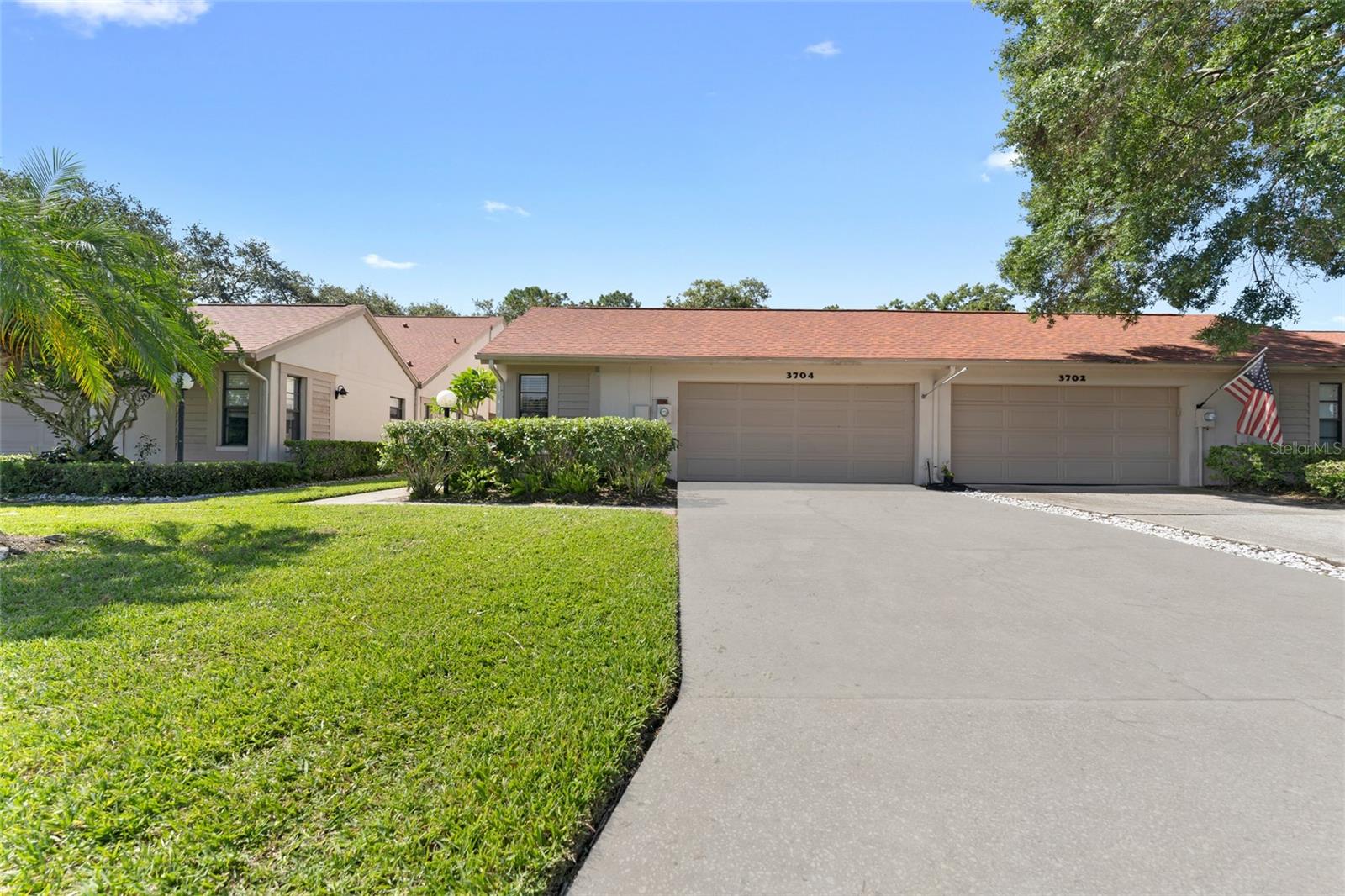3704 IMPERIAL RIDGE PKWY