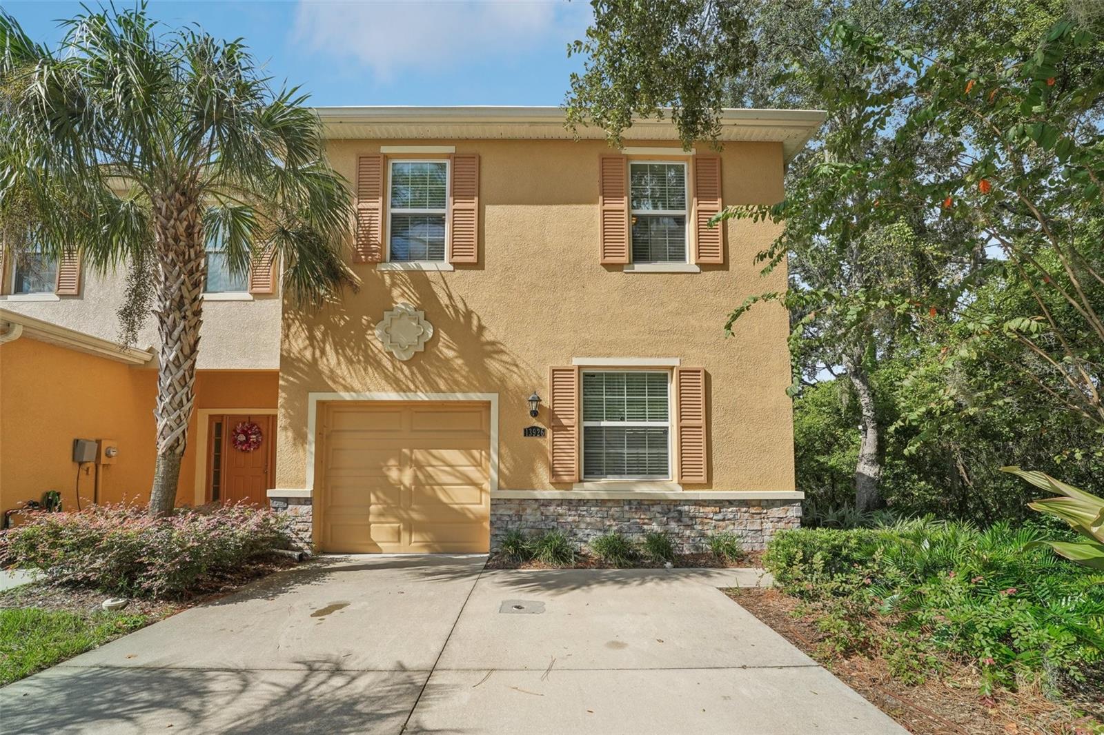 13926 SNAPPER FIN LN