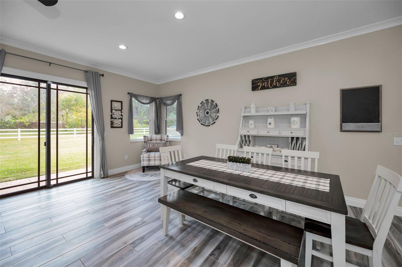 249 DOGWOOD TRCE