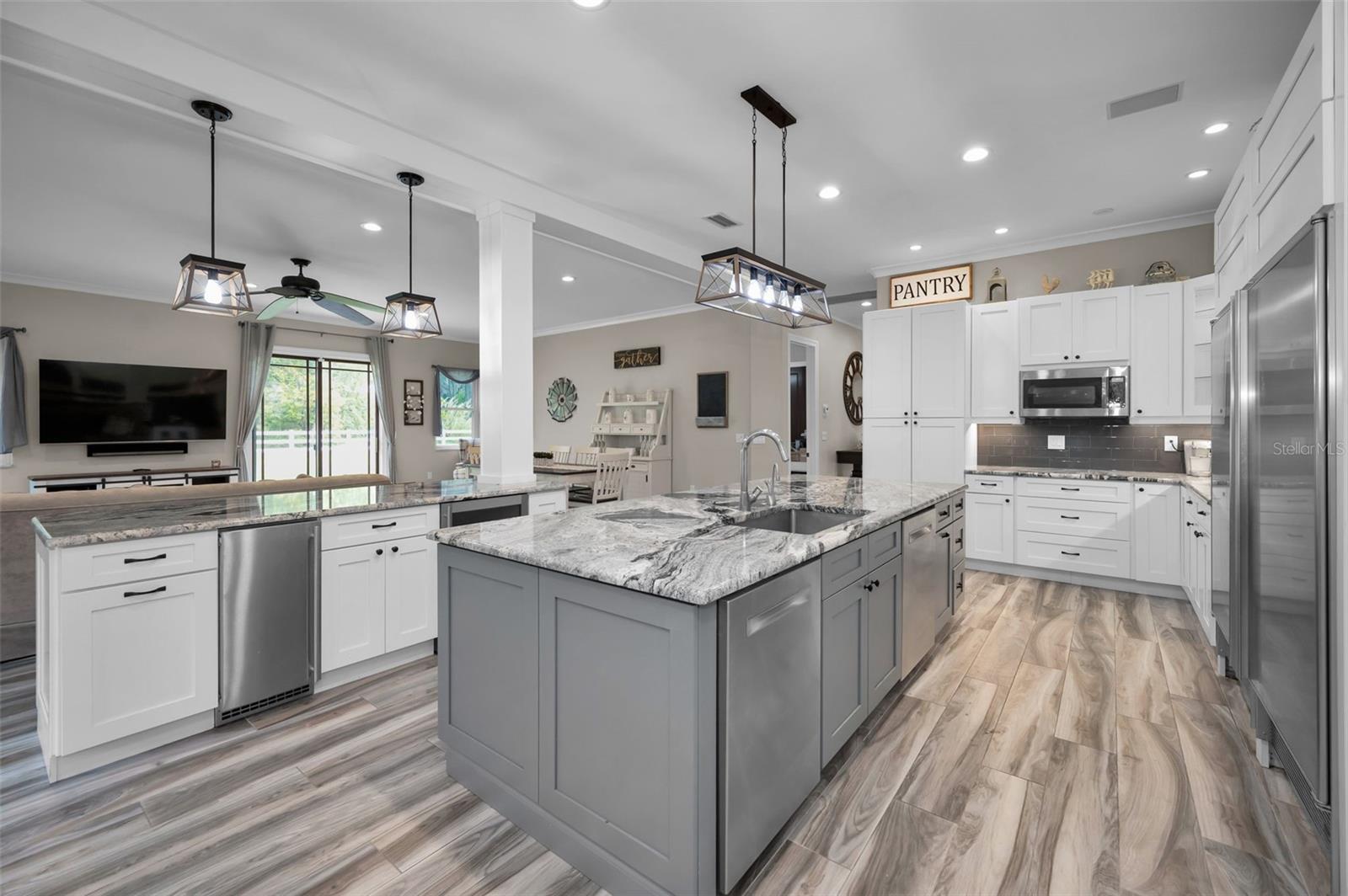 249 DOGWOOD TRCE