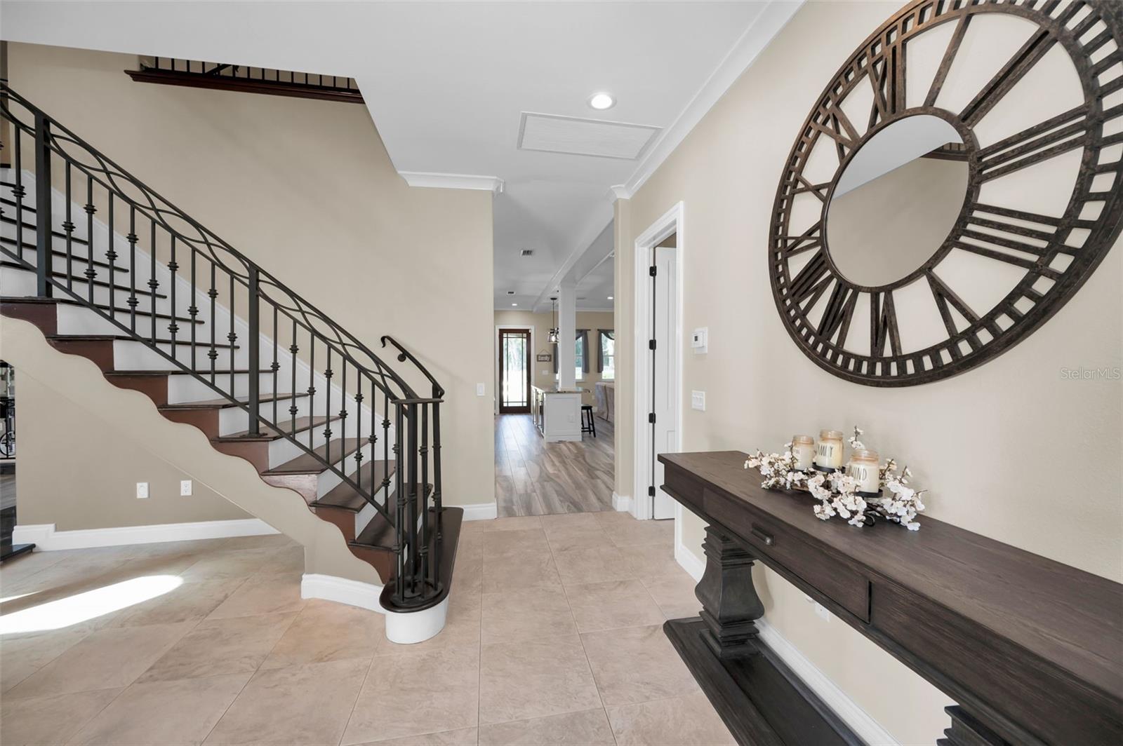 249 DOGWOOD TRCE