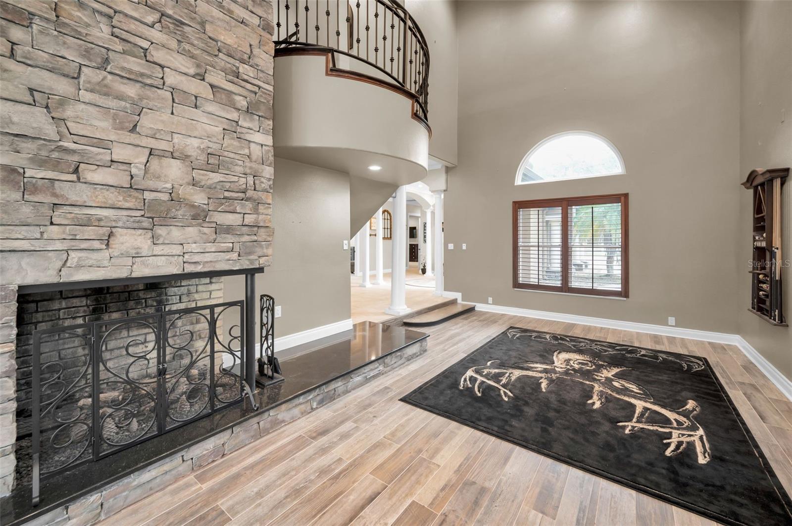 249 DOGWOOD TRCE
