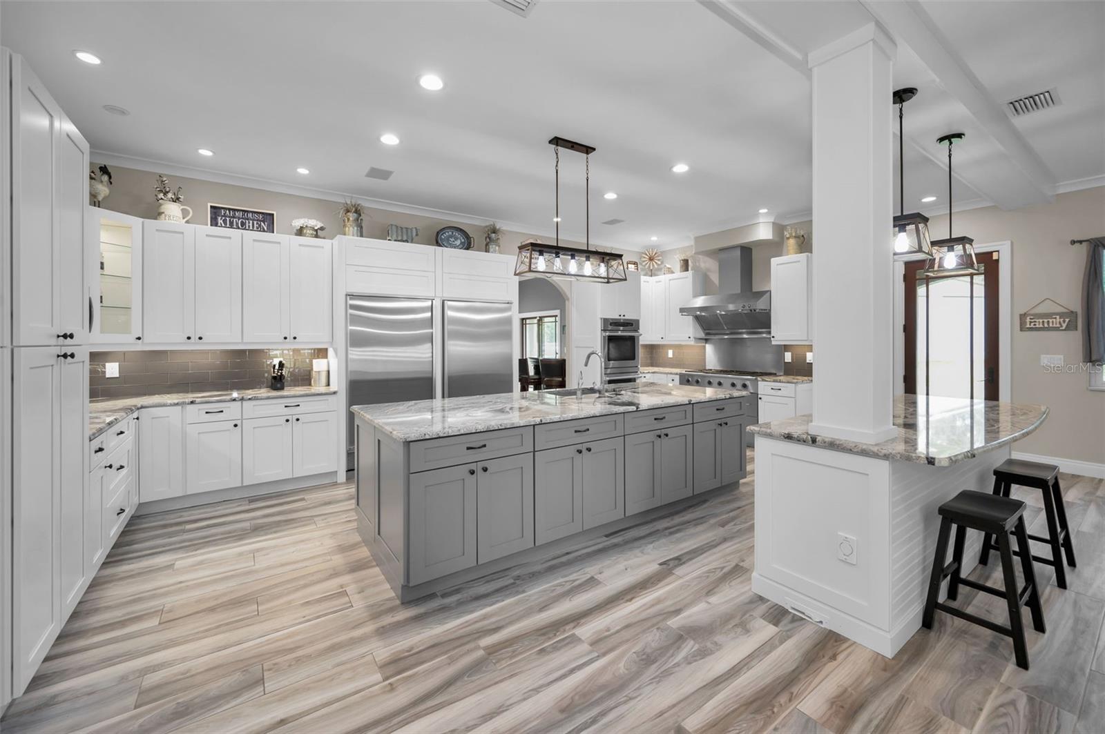 249 DOGWOOD TRCE