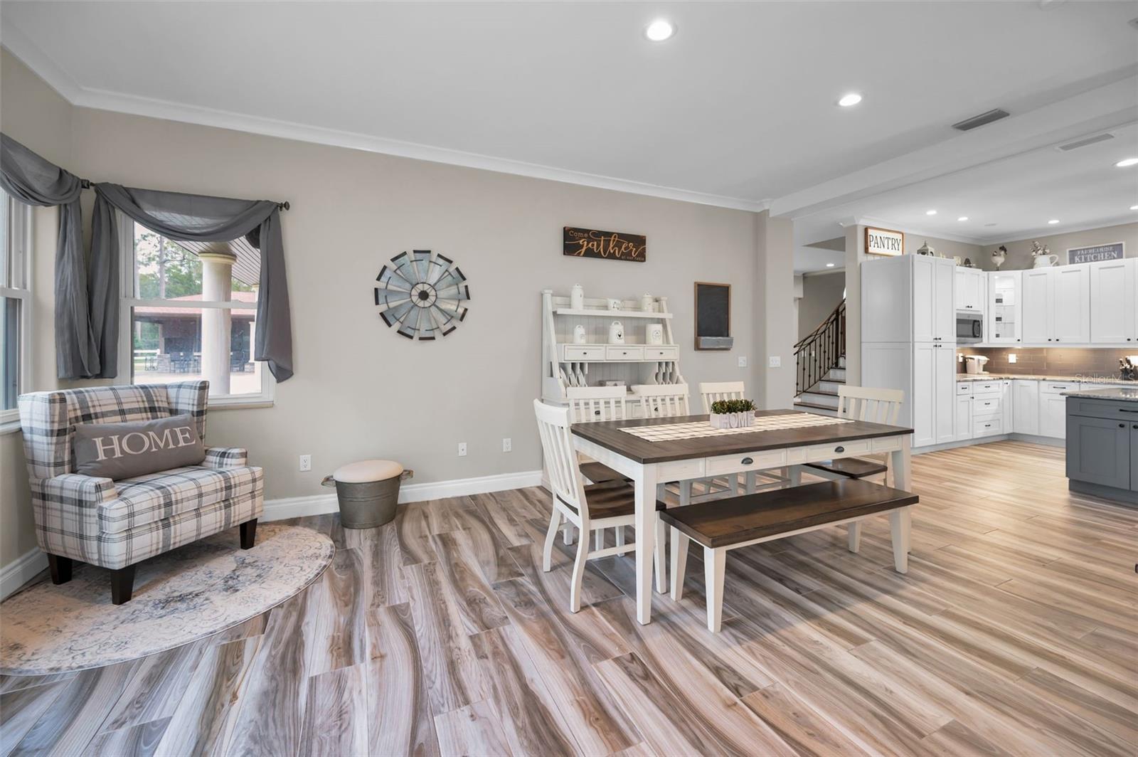 249 DOGWOOD TRCE
