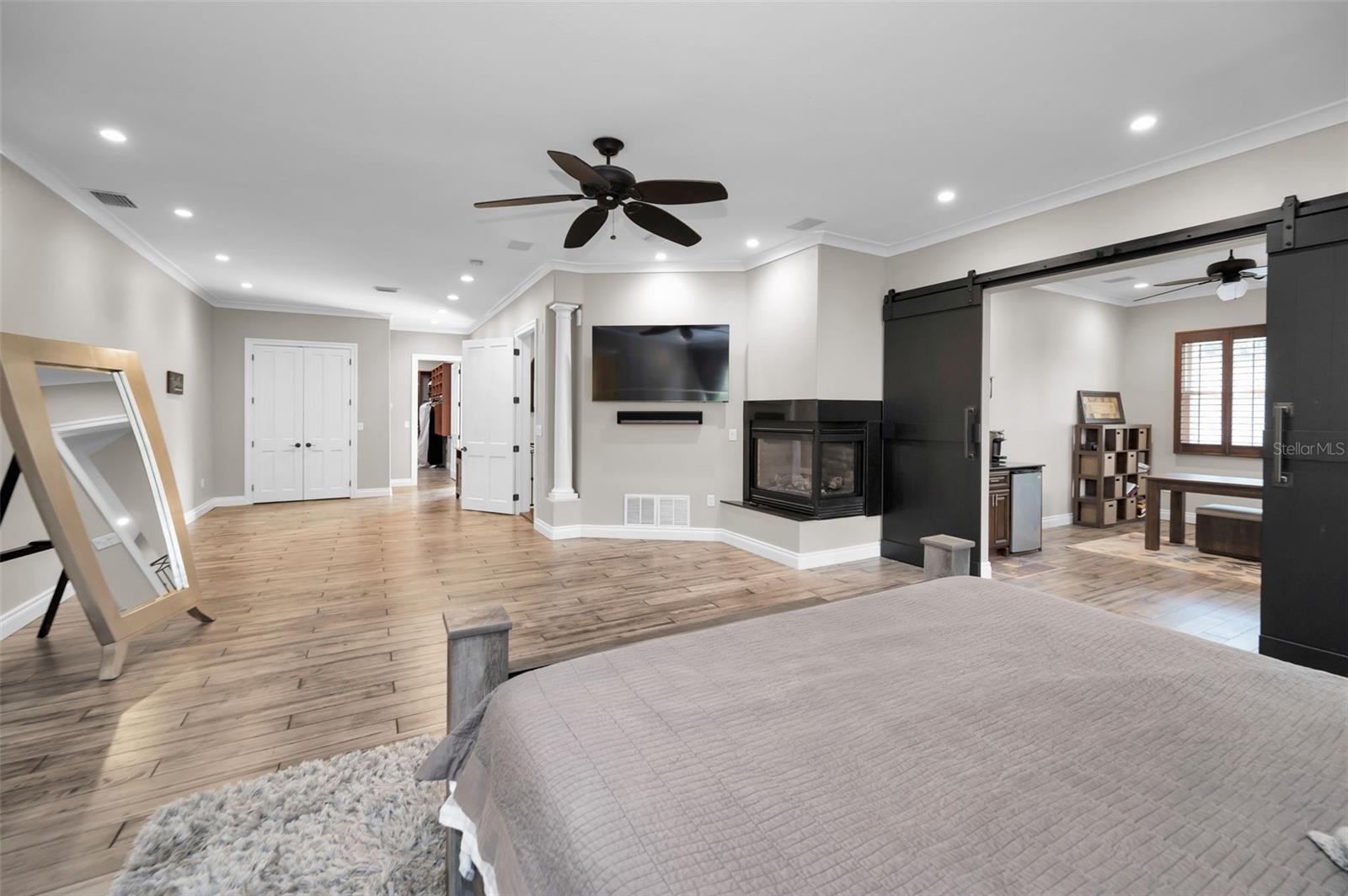 249 DOGWOOD TRCE