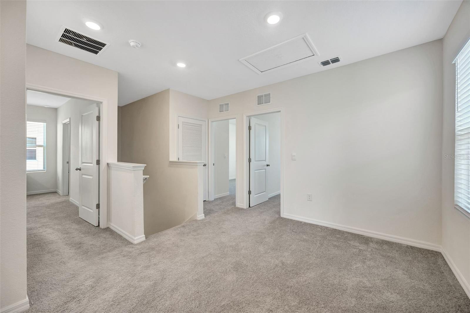 5758 HOLLINGWORTH TRL